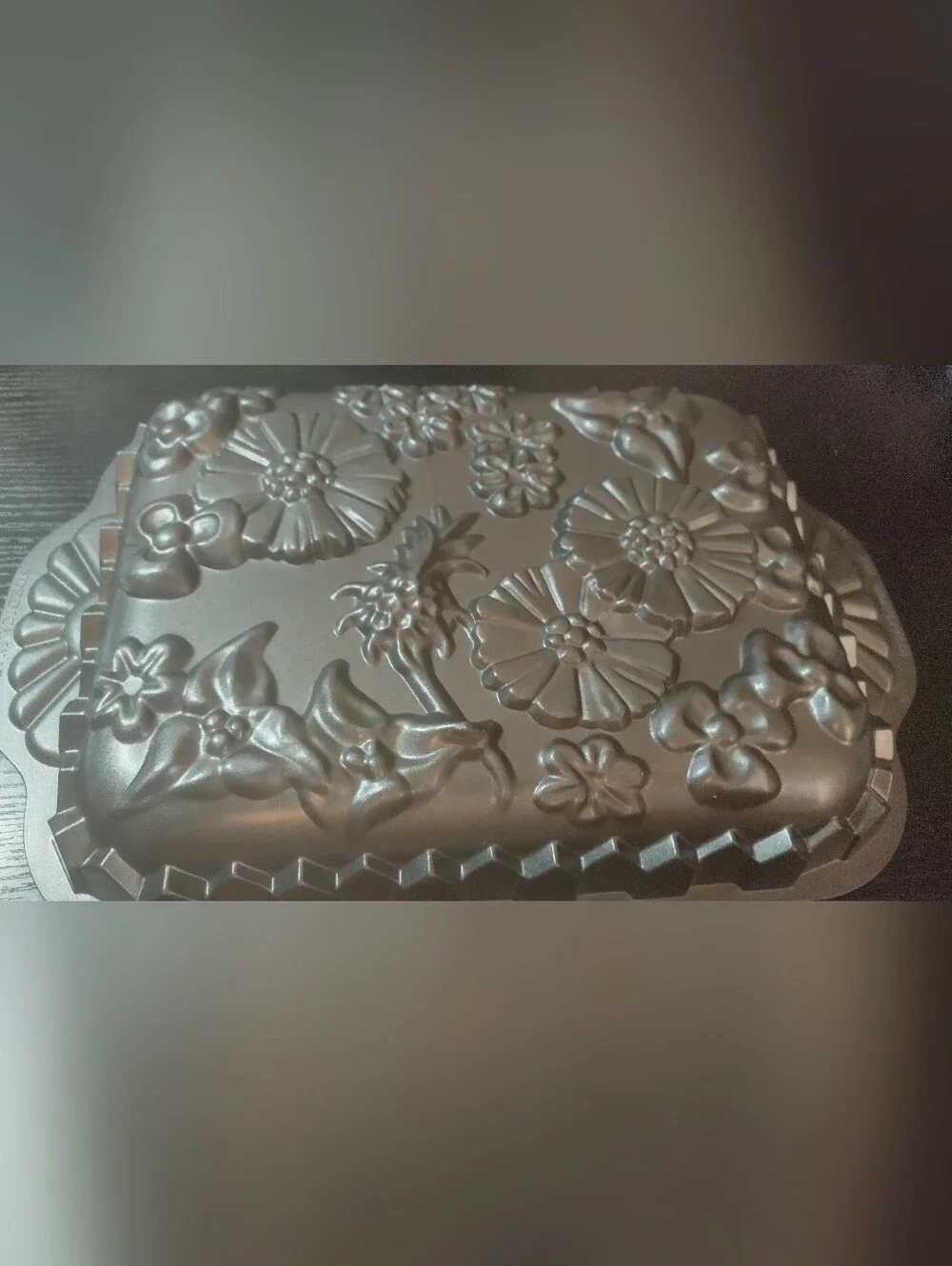 Nordic Ware 14x9 1/2 Wildflower Cake Pan